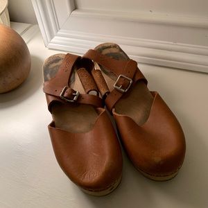 Lotta from Stockholm clogs